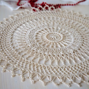 PDF Evelina doily crochet pattern