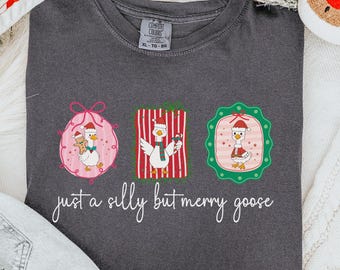 Funny Christmas Shirt, Silly Merry Goose Tee, Comfort Colors Shirt, Preppy Shirt, Xmas Gift for Her, Christmas Mom Tshirt, Trendy Womens Top