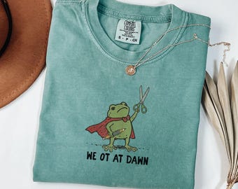 Frog Occupational Therapy Shirt, OT Gift, Pediatric Therapist Tee, School Based Team Tshirt, Medieval Therapy Assistant T-shirt