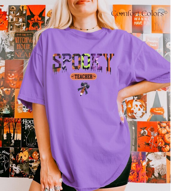 Halloween Teacher T-Shirt - Funny Skeleton Teaching Graphic Tee With I'll Wait Until Quiet Text