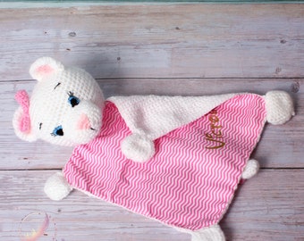 Doudou chat pour bébés ou jeunes enfants fait main au crochet - Cadeau de naissance, baptême, anniversaire...