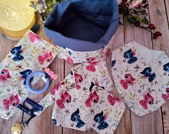 Ensemble bébé tissu personnalisé avec prénom - Stitch - Panière, bavoir, doudou, attache-tétine et 3 lingettes.