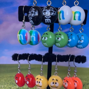 Brincos M&M Modelo 3D