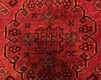Vintage Turkoman Pathnoosegul 9.8x6.7 ft 100% Hand Made Rug in Very Good Condition.