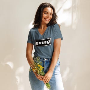 OASIS Style Women’s relaxed v-neck t-shirt - Gift For Her