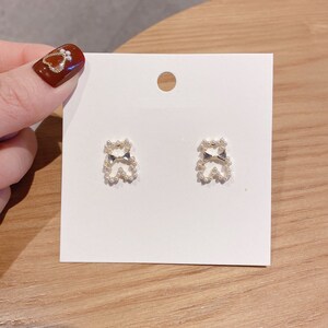 Korean Style Small Teddy Bear with Pearls Earring