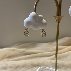 Simple crystal Stud earring