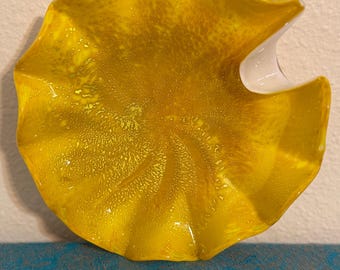 Hand Blown Yellow and Gold Folded Finger Print Bowl Scalloped Edges Decorative Ashtray Catch-All