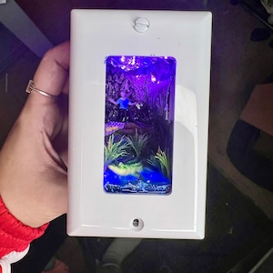 Sumpf Picknick Mini Buch Nook Diorama mit LED-Lichtern