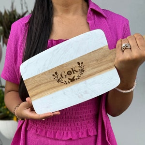 Personalized Marble & Wood Charcuterie Board, Personalized Cutting Board Wedding Gift Housewarming Gift Bridal Shower Gift Anniversary Gift