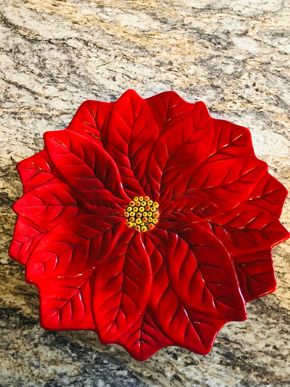 Mangiatoia Per Uccellini In Ceramica – Disegno Fiore A Stella – Green Man Ceramics UK