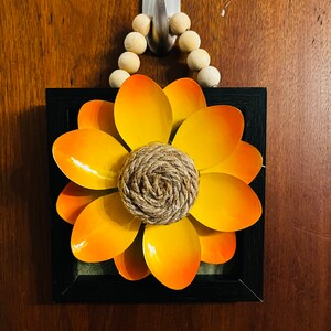 Beaded Sunflower Sign