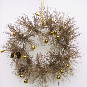 Gold Starburst Wreath