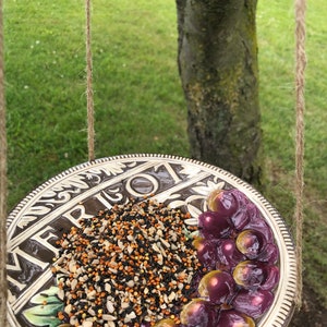 Merlot BirdFeeder and Hanger