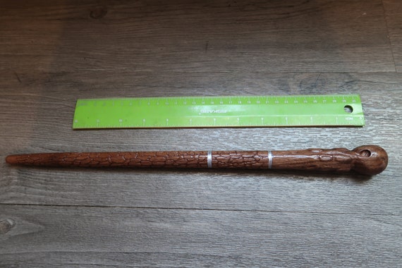 Hand Carved Witches or Wizards Wand. Snake Skin or Crocodile - Etsy Hand Carved Witches or Wizards Wand. Snake Skin or Crocodile - Etsy