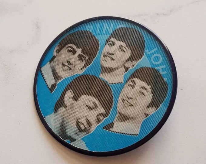 Vintage 1964 Beatles Vari-vue Flicker Flasher Pin Button Blue USA John ...