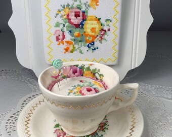Let's Dish! Zig Zag Roses Cross Stitch Crown Potteries Needlepoint Petit Point reproduction pattern