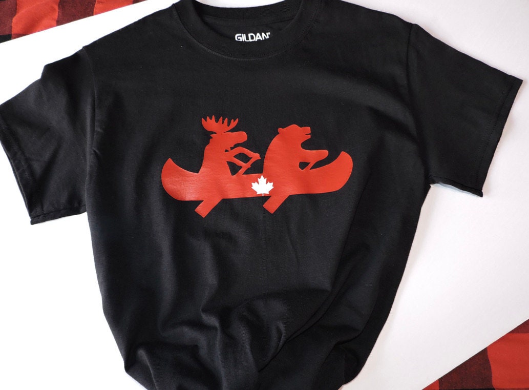 Tshirt bear and moose canoe chemise canada chemise cottage Etsy