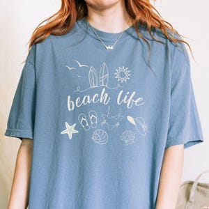 Beach Life Gift for Her, Beach Lover Gift, Beach Vacation Shirt, Beach Day Shirt, Summer Vibes TShirt, Beachy Gifts for Her, Beach Vibes Tee