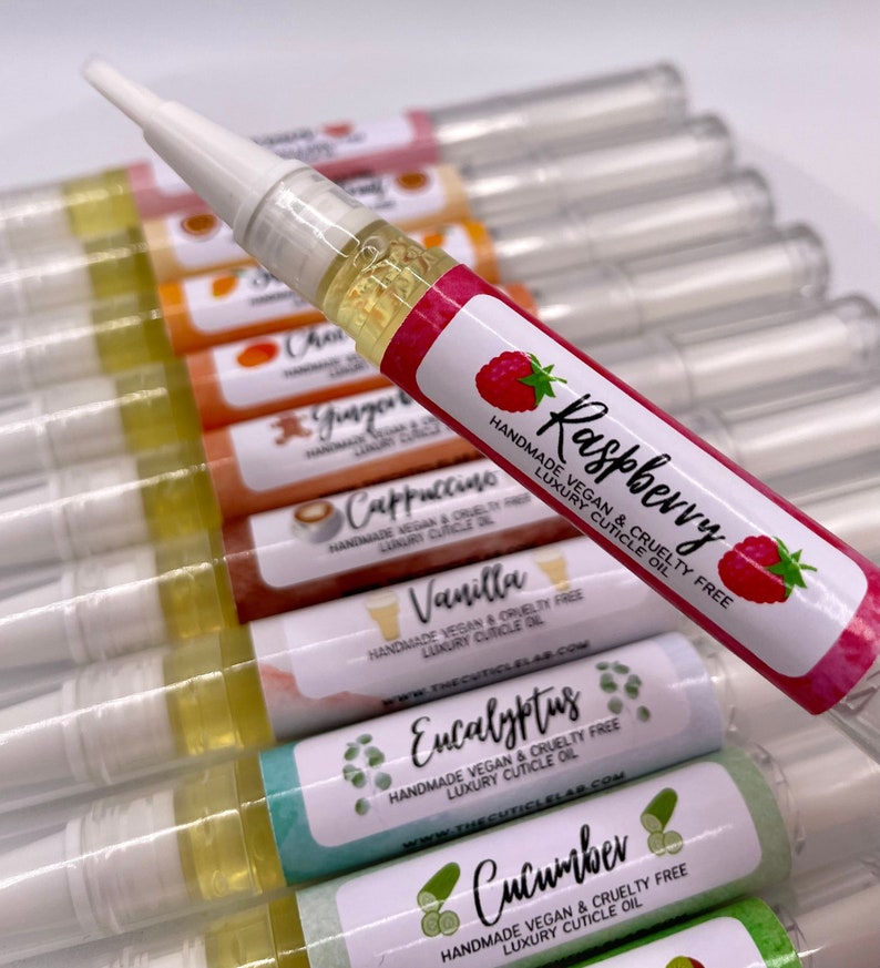 Cuticle Oil Pen \/ Handmade cuticle oil \/ 60 scents to choose from! \/ 3ml pen \/ Repairing cuticle oil \/ Nourishing cuticle oil