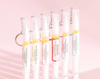 Penna portachiavi con olio per cuticole da 2 ml / Olio per cuticole fatto a mano / 60 profumazioni tra cui scegliere! / Olio per cuticole riparatore / Olio per cuticole nutriente