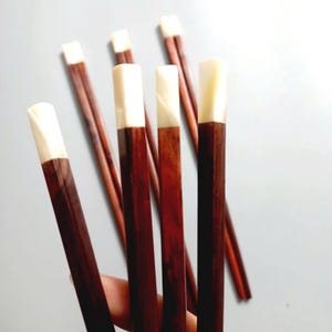 手作りの赤い紫檀の箸：螺鈿細工、5個セット