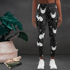 Gato Solar sobre negro / Leggings / Brujo, gótico, celestial, gato esfinge lunar, místico, cristal, libro de hechizos, cartas del tarot