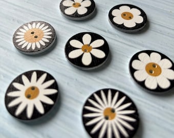 DAISY BUTTONS, 15mm, 20mm, 25mm, Sweater Buttons, Flower Buttons, Crochet Buttons, Knitting Buttons, Baby Button, Shawl Button, Wrap Buttons