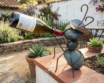置物 Bottle bancq Ant Metal Ant Wine Holder Sculpture Handmade Bottle Holder Rustic