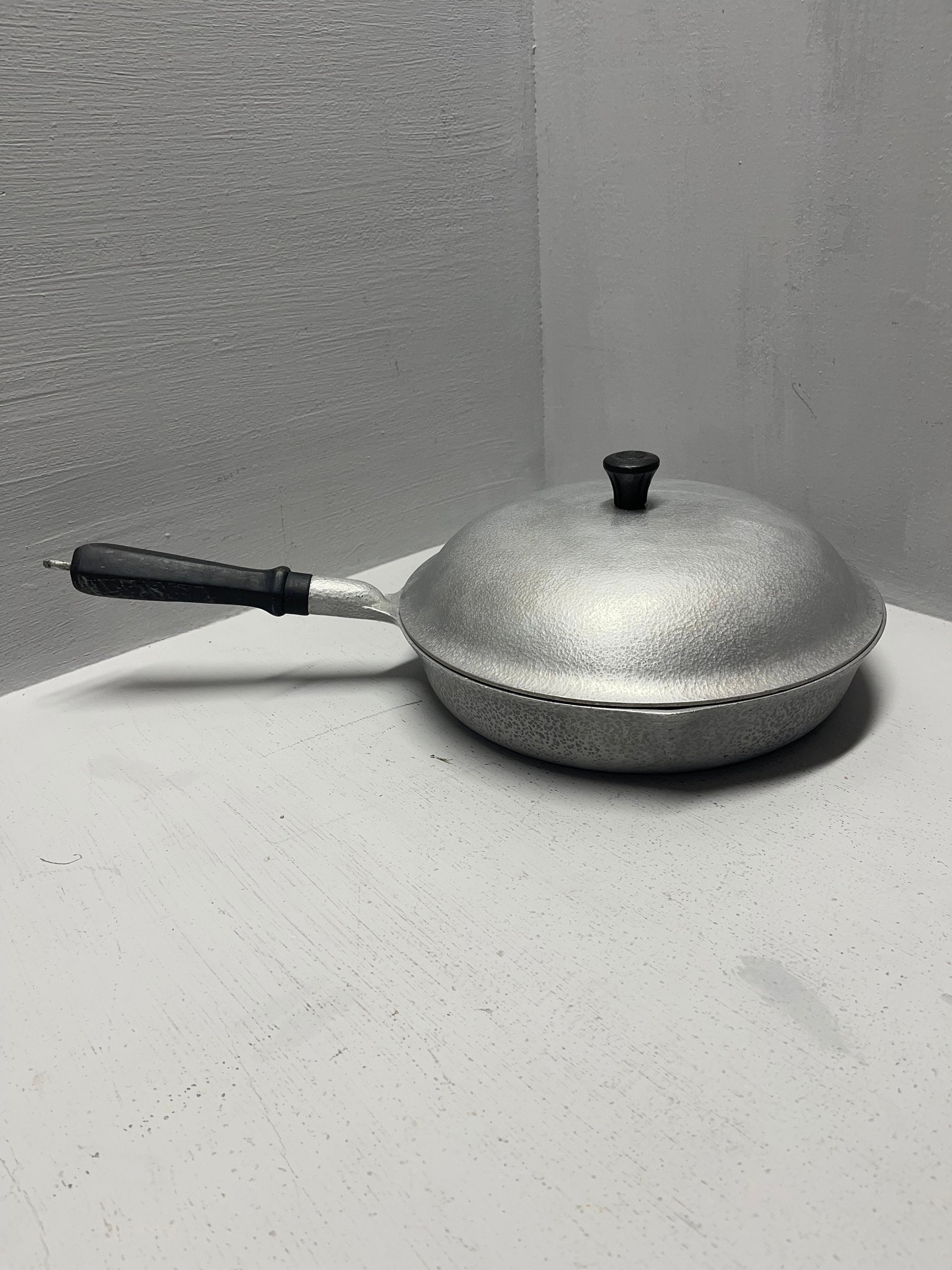 Vintage Club Aluminum Hammercraft Waterless Cookware-12” chicken