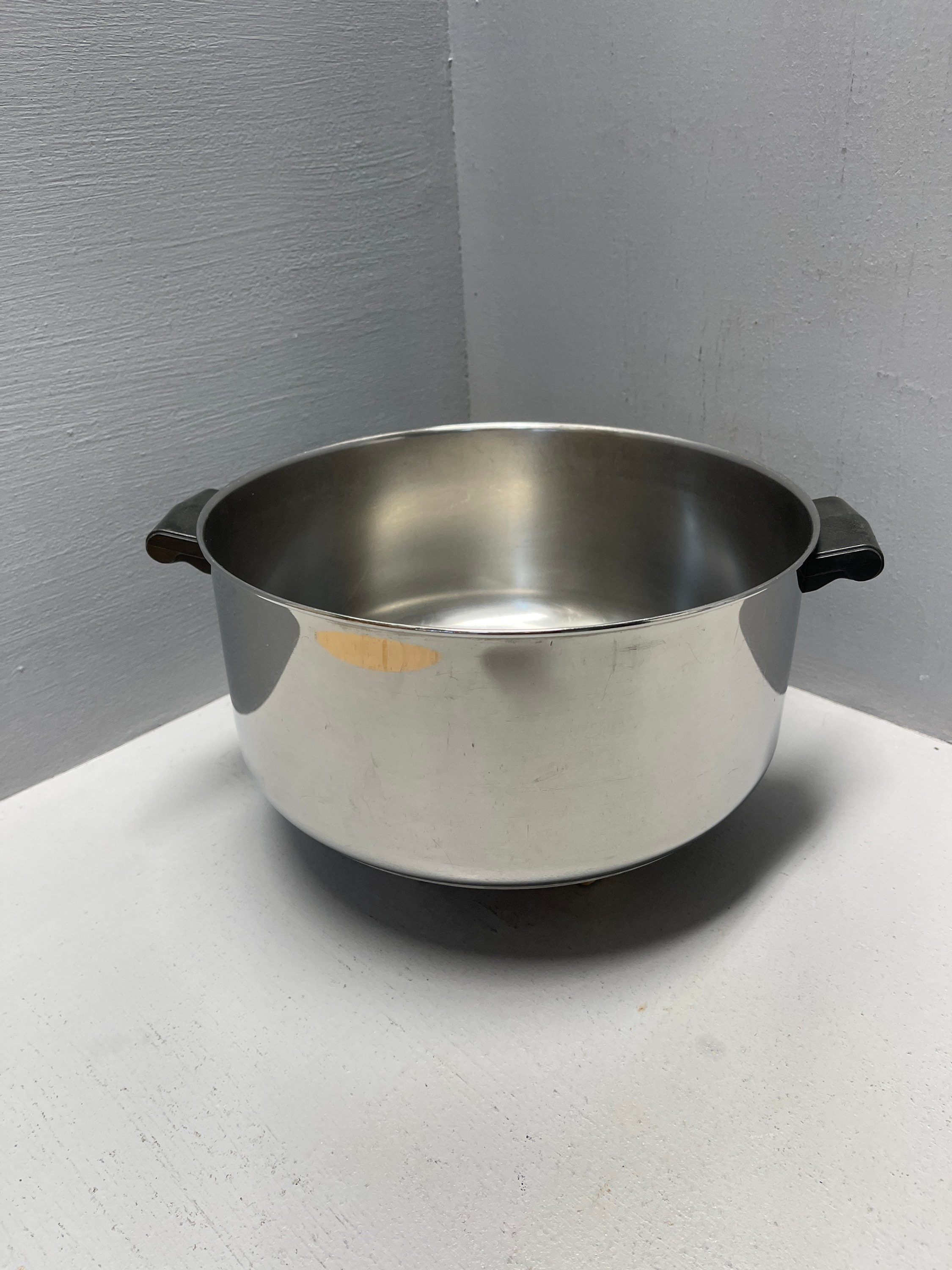 Rena Ware West Bend 14 Electric Skillet Stainless Liquid Core Saute Fry  Pan Lid