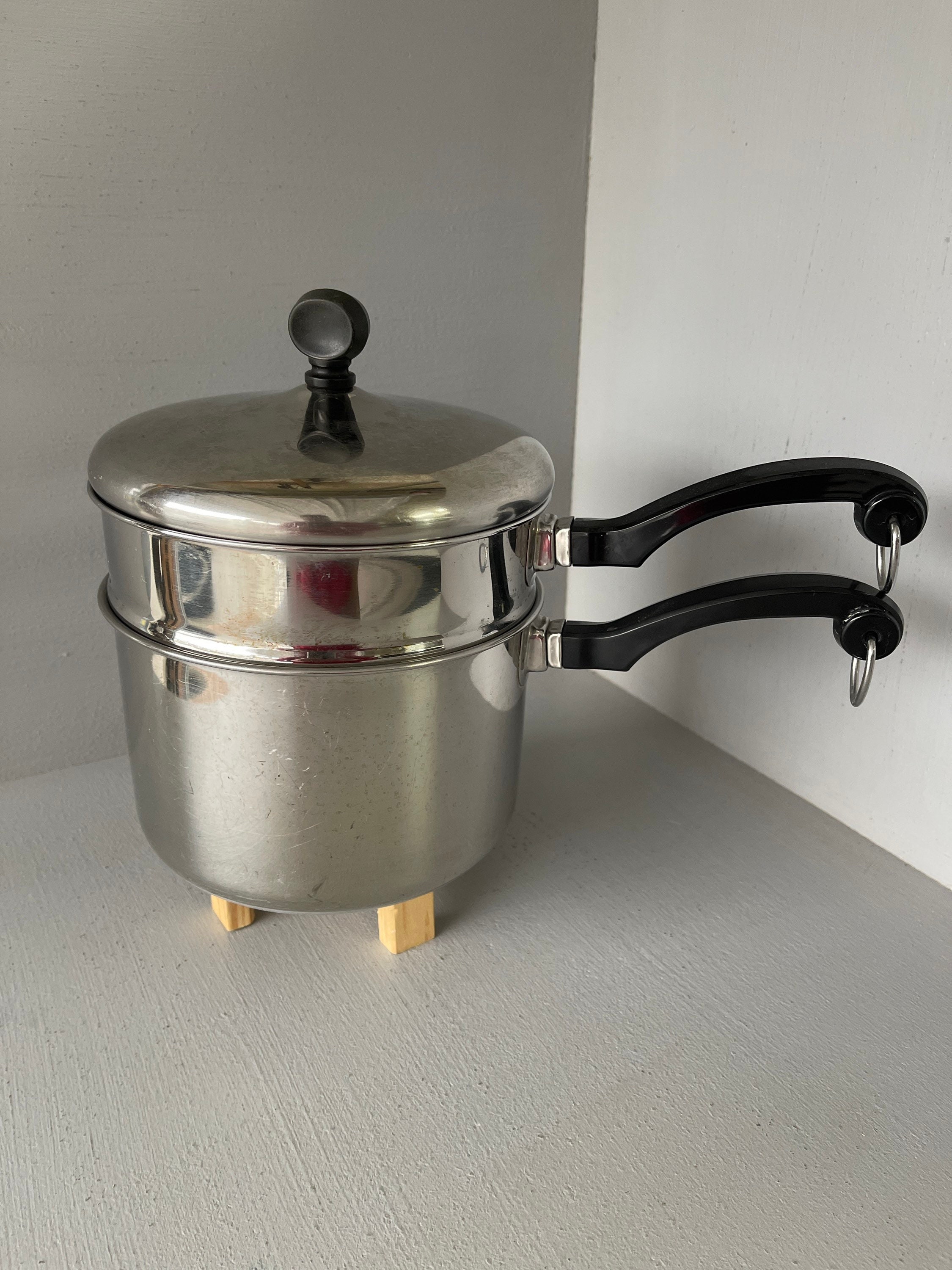 Farberware Classic Stainless Series 2-Quart Covered Double Boiler