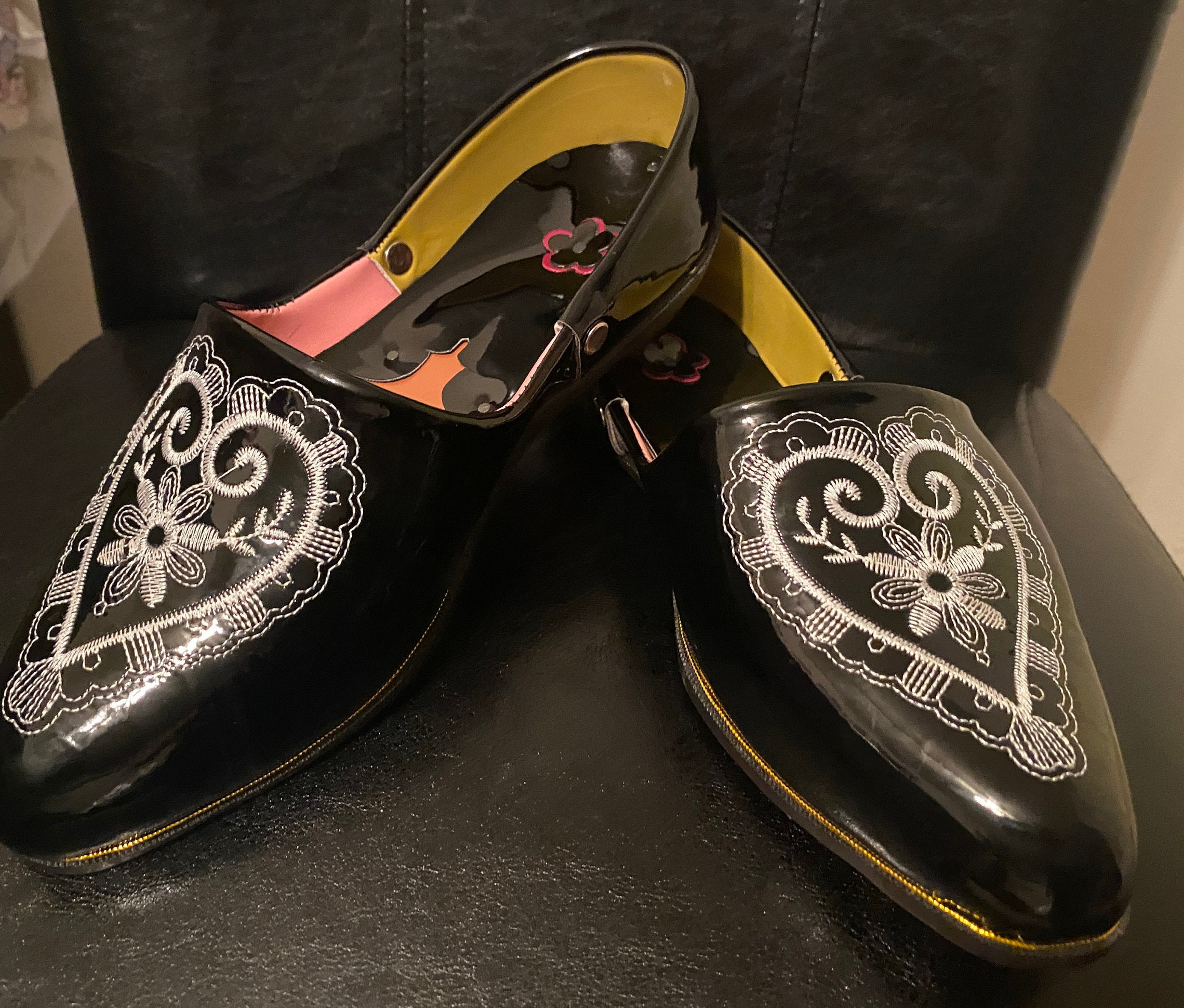 Uzbek National Handmade Shoes - Kovush. - Etsy