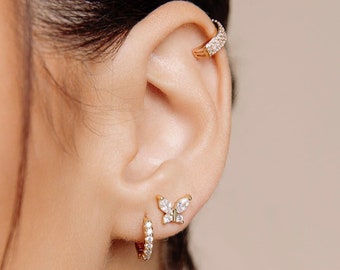Glitzernde Schmetterling Gold Ohrstecker - Mini Gold gefüllt süße Ohrringe - Lobe Helix Piercing - Frauen Mädchen - Jahrestag Geburtstag Freund Schwester Geschenk