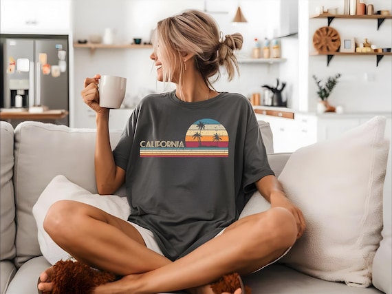 Comfort Colors California Shirt, Retro California Tee, California Sunset Tee, Trendy California Gift, West Coast Tee, Custom Beach Life
