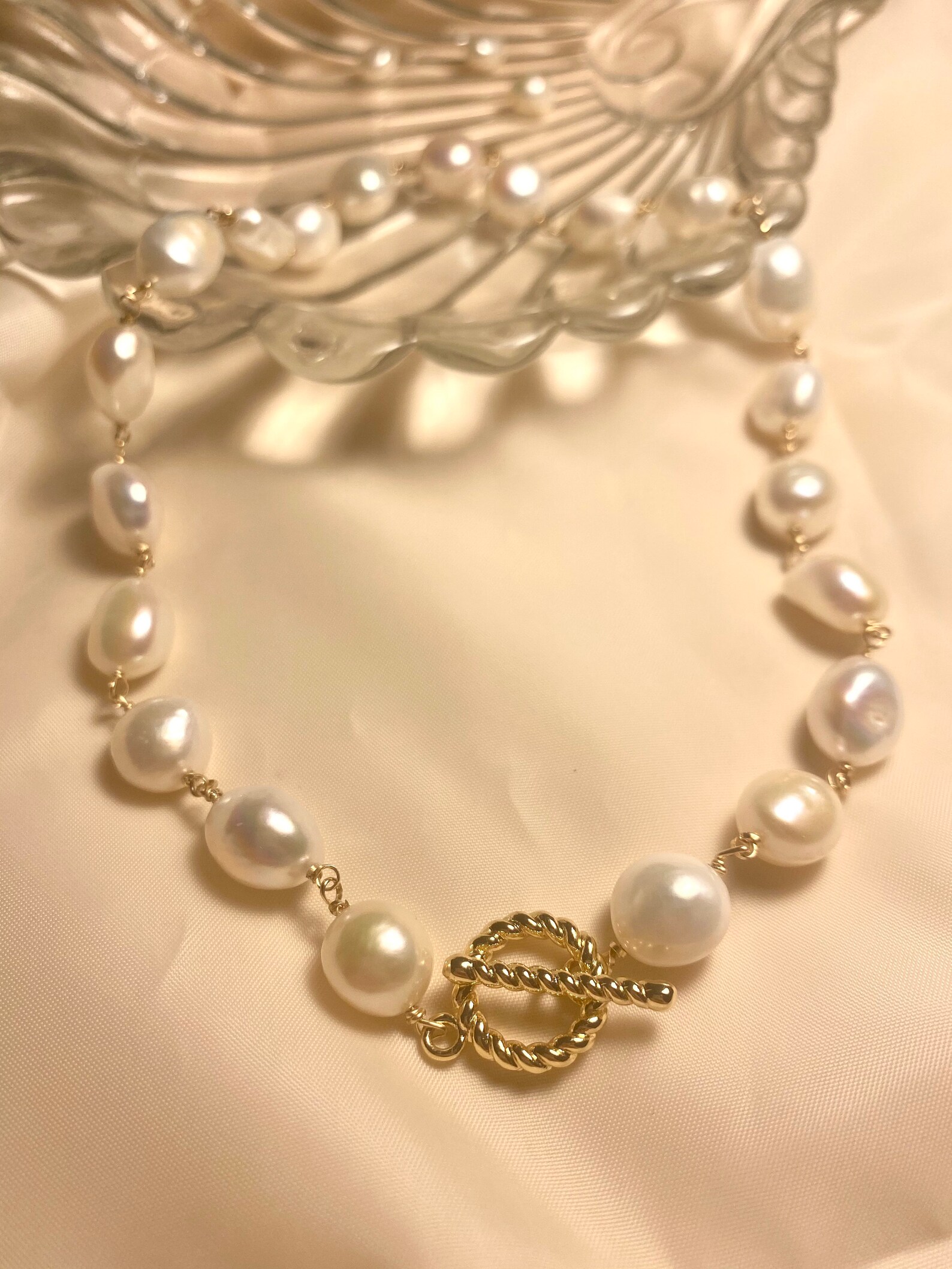 14K Gold Filled Chunky Pearl Necklace with Toggle 14K Gold Etsy