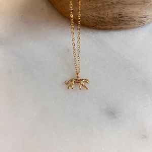 Dainty delicate necklace • Gold • Charm • Minimalist jewelry • Cheetah • Tiny animal pendant• anti-tarnish chain • leopard jaguar pendant