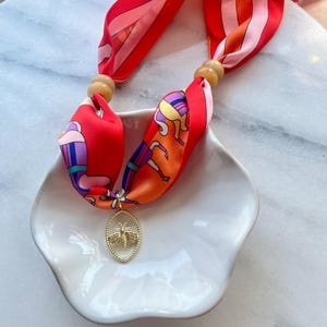 Equestrian Print Scarf Necklace with Gold Bee Pendant – Bold Adjustable Statement Necklace