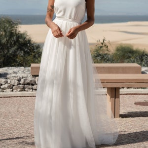 Brautrock aus weichem Tüll, Fließender, minimalistischer Hochzeitsrock, Boho Brautkleid 2 Teiler, Hippie Hochzeit, Standesamt Sage Rock Bild 1