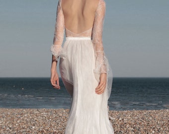 Zweiteiliges Brautkleid aus Spitze und Tüll, Boho Hochzeitskleid mit Rückenausschnitt und langen Ärmel - Silene & Sonella Zweiteiler