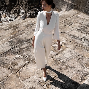 Bridal jumpsuit made of satin, Long sleeve, simple wedding outfit - Ivy Jumpsuit