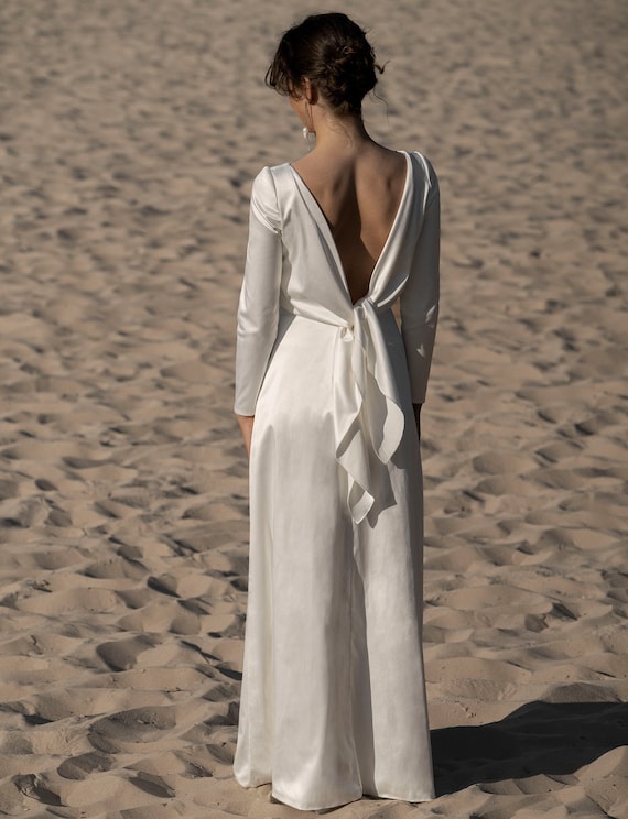 Minimalist wedding Dress with long sleeves, Simple, backless bridal gown with bow in back, elegant winter wedding - Clover Dress