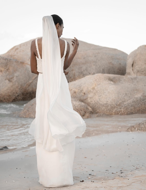 Silk Chiffon Bridal Veil, One Layer Wedding Veil Made of  display picture 1