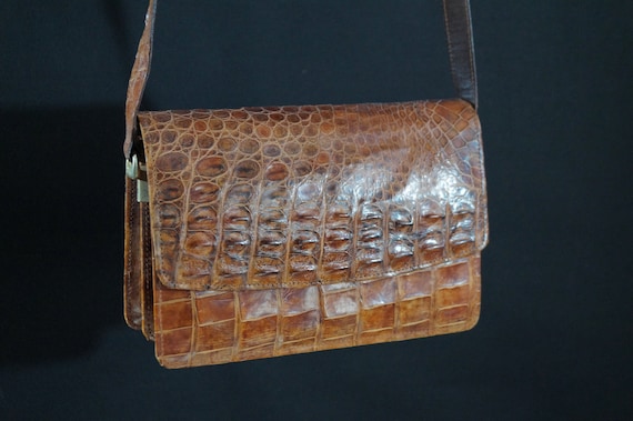 Leather ladies handbag vintage handmade