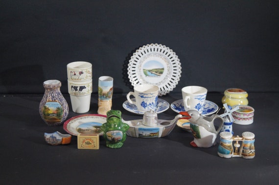 17 Dutch souvenirs from a long time ago