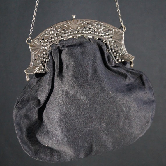 Victorian ladies handbag sliver clasp
