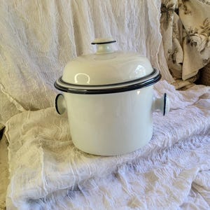 Vtg Dansk Bistro Christianshavn casserole blue and white