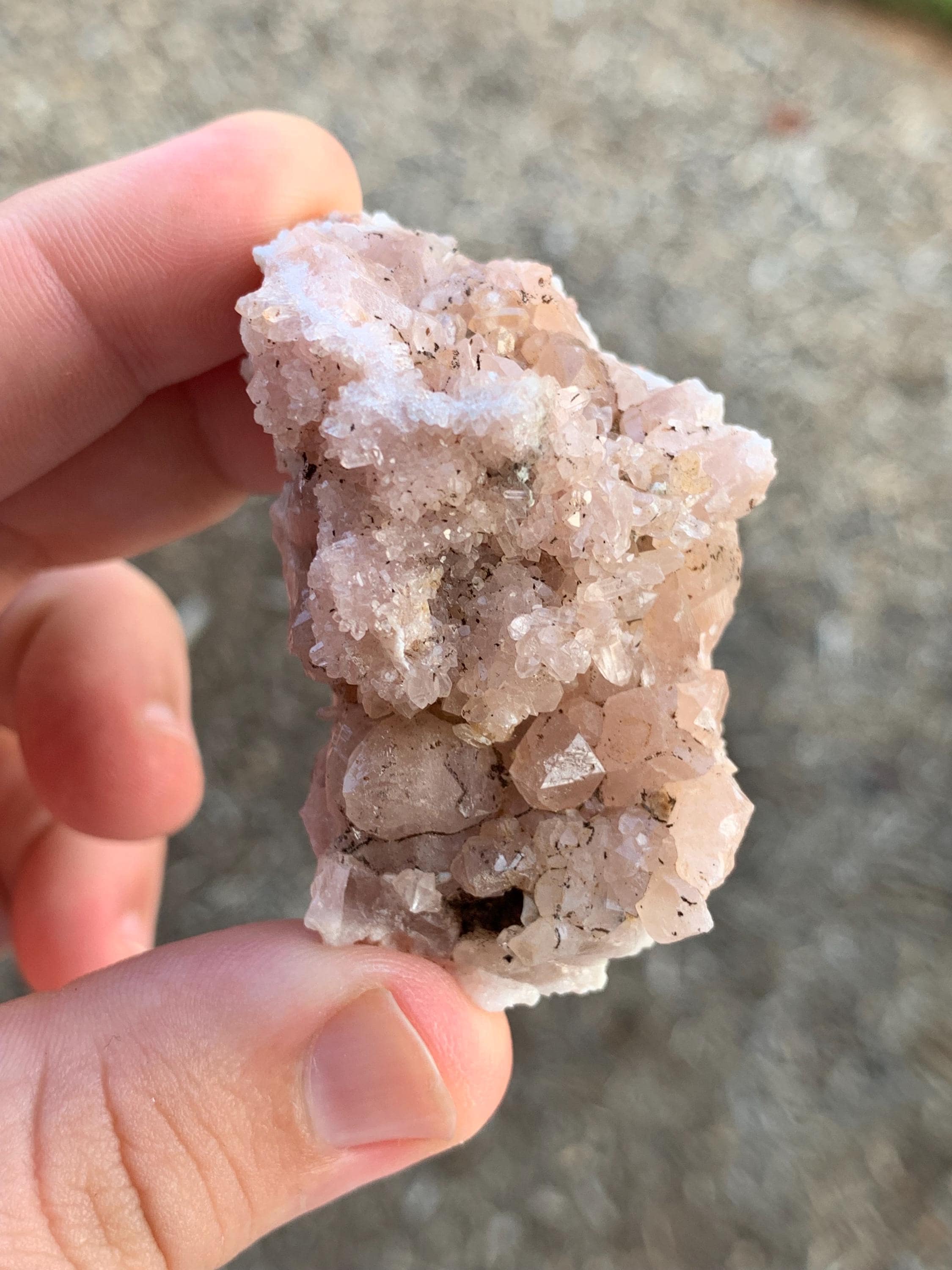 ピンクアメジストクォーツジオード アルゼンチン産鉱物標本 - Etsy 日本