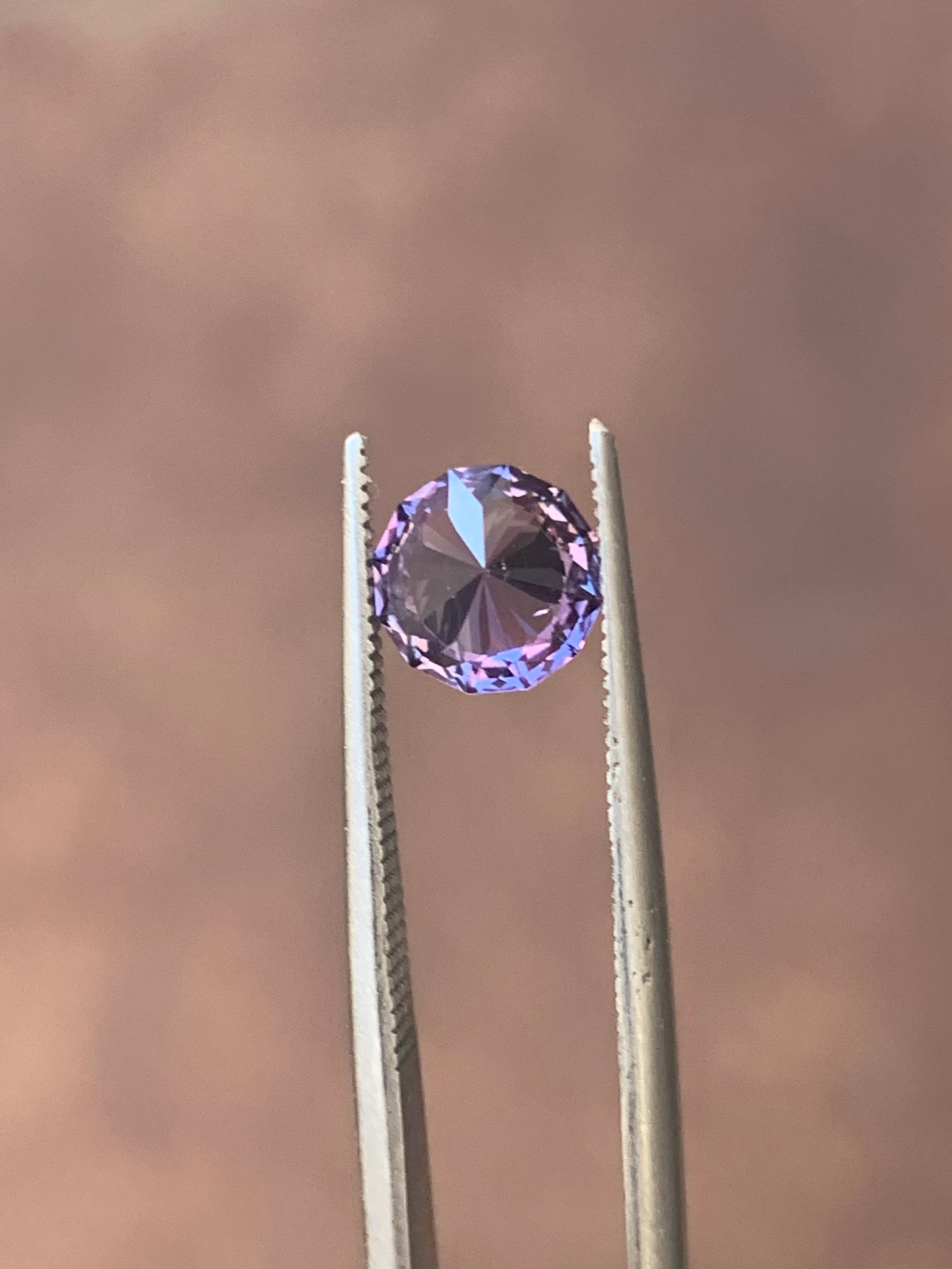 Saphir Naturel Non Chauffé De 4,5 Carats, Provenance Umba (Tanzanie) – Pierre Brute Grise