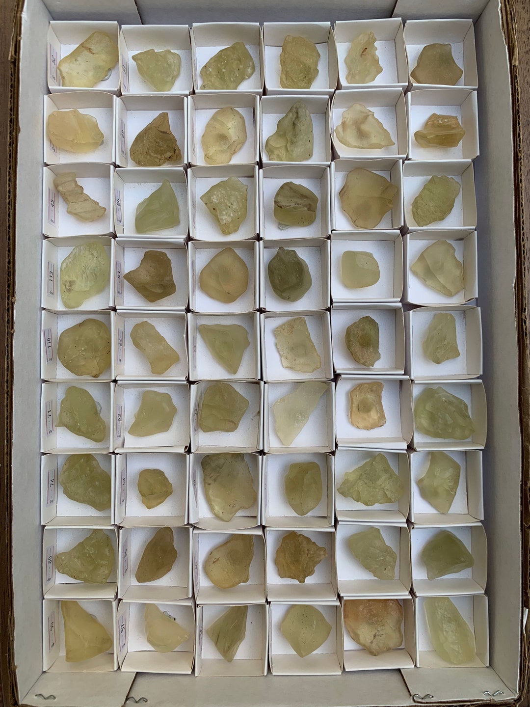 Libyan Desert Glass Tektite Natural Glass Wholesale Flat Mineral